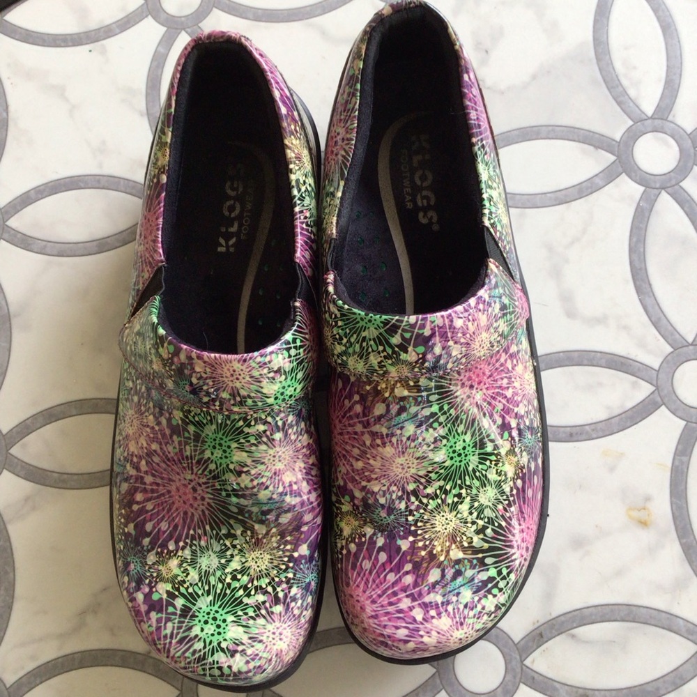 KLOGS NURSING/CASUAL SHOES SZ 9 PATENT LEATHER COLORFUL